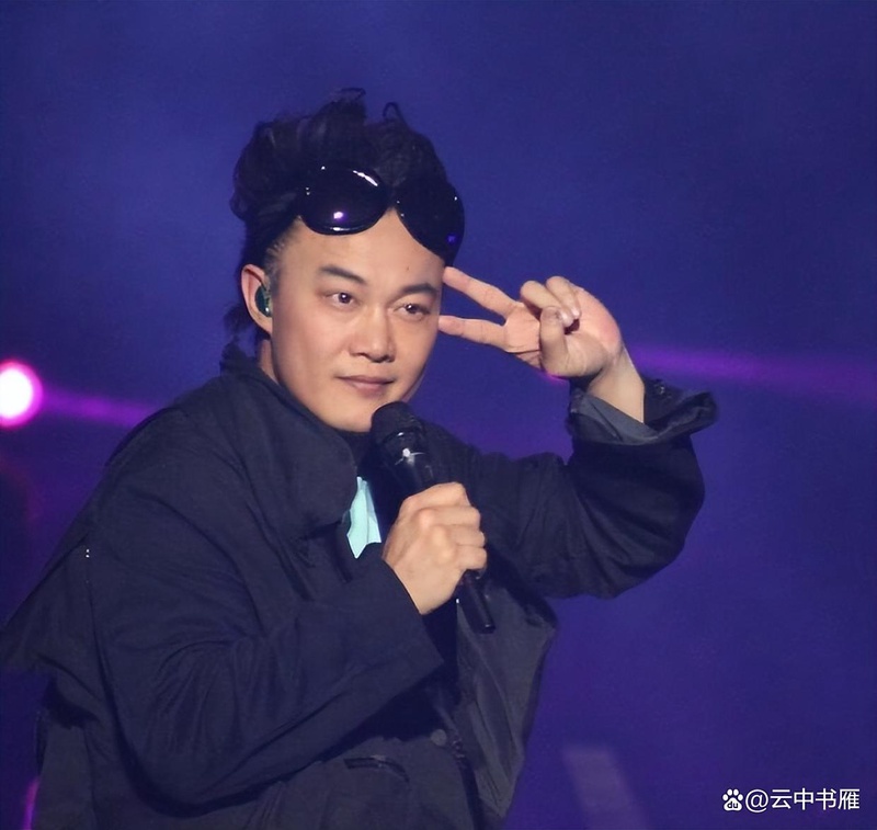 救命!陈奕迅新专辑狂整活,梁朝伟竟然真来拍MV了?!